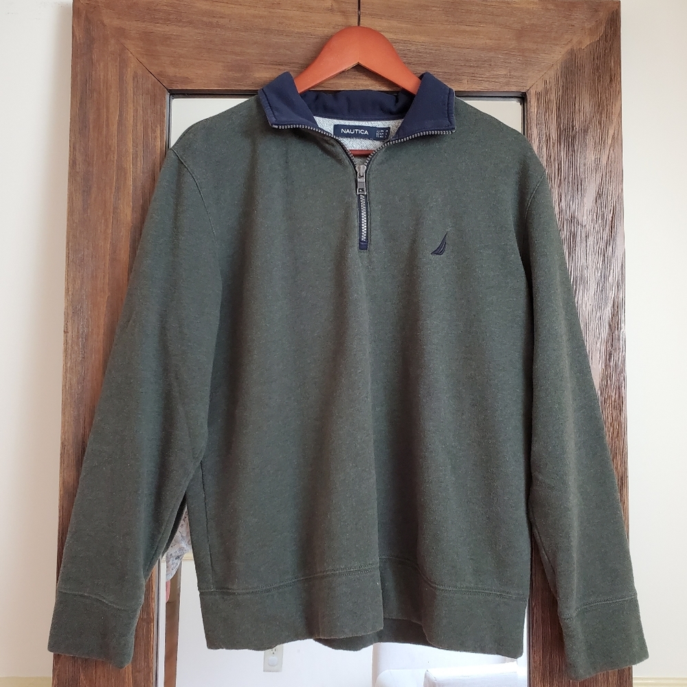 Nautica 1/4 Zip Pullover, Size Medium